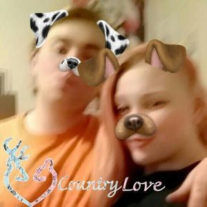 Meet your Posher, Lacy